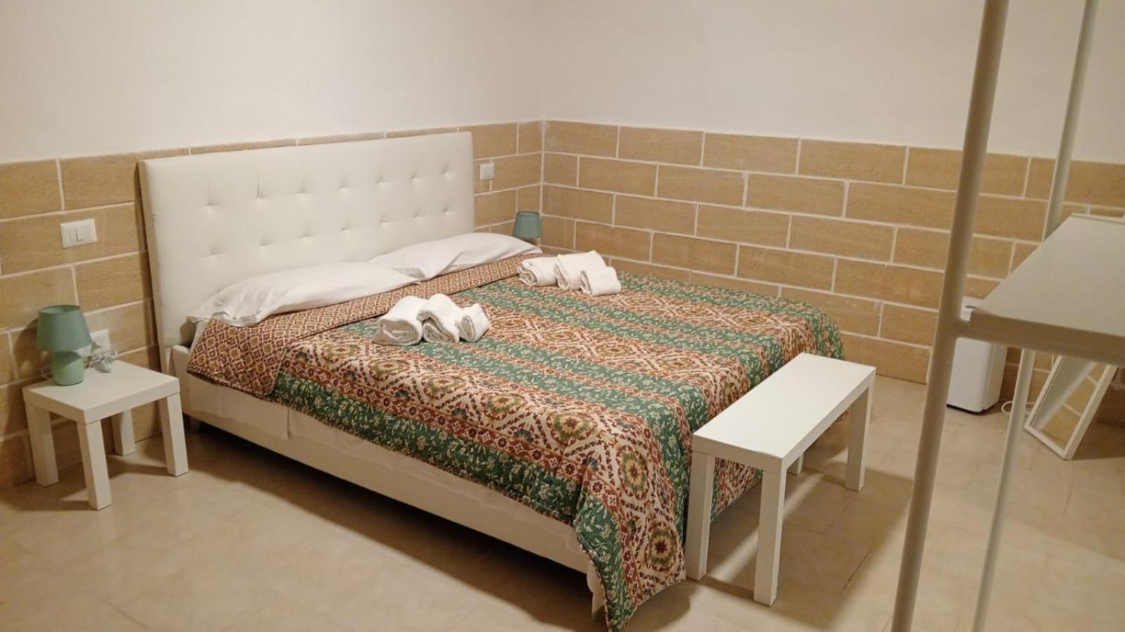 Di Fronzo Guest House A ทริจเจียโน ภายนอก รูปภาพ